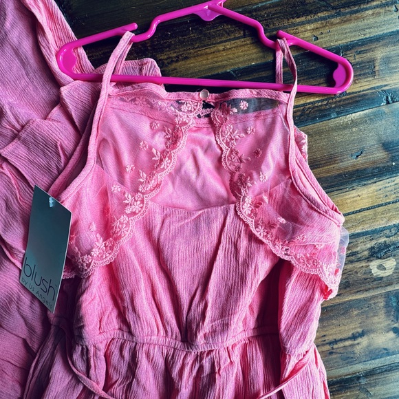 Blush Pink Maxi Dress - Picture 9 of 9